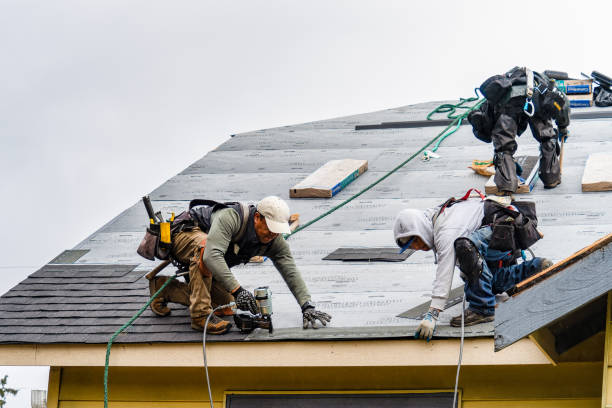 Professional Gutter Installation technician working in Crompond, NY